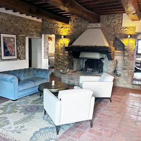 Willa Lovely 6 Bed Tuscan