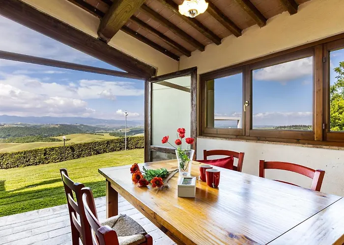 Lovely 6 Bed Tuscan Villa *