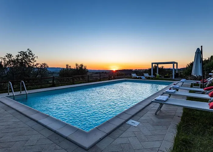 Lovely 6 Bed Tuscan Villa Villamagna (Pisa)