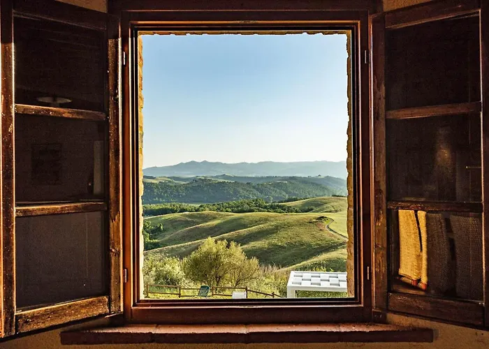 Lovely 6 Bed Tuscan Villa Villamagna (Pisa)
