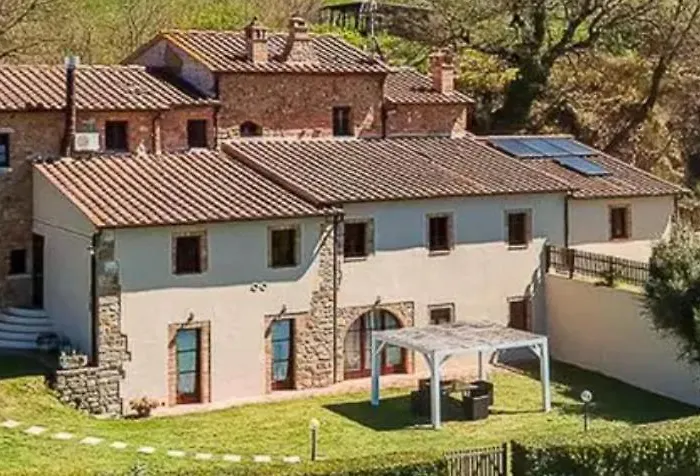 Villa Lovely 6 Bed Tuscan *